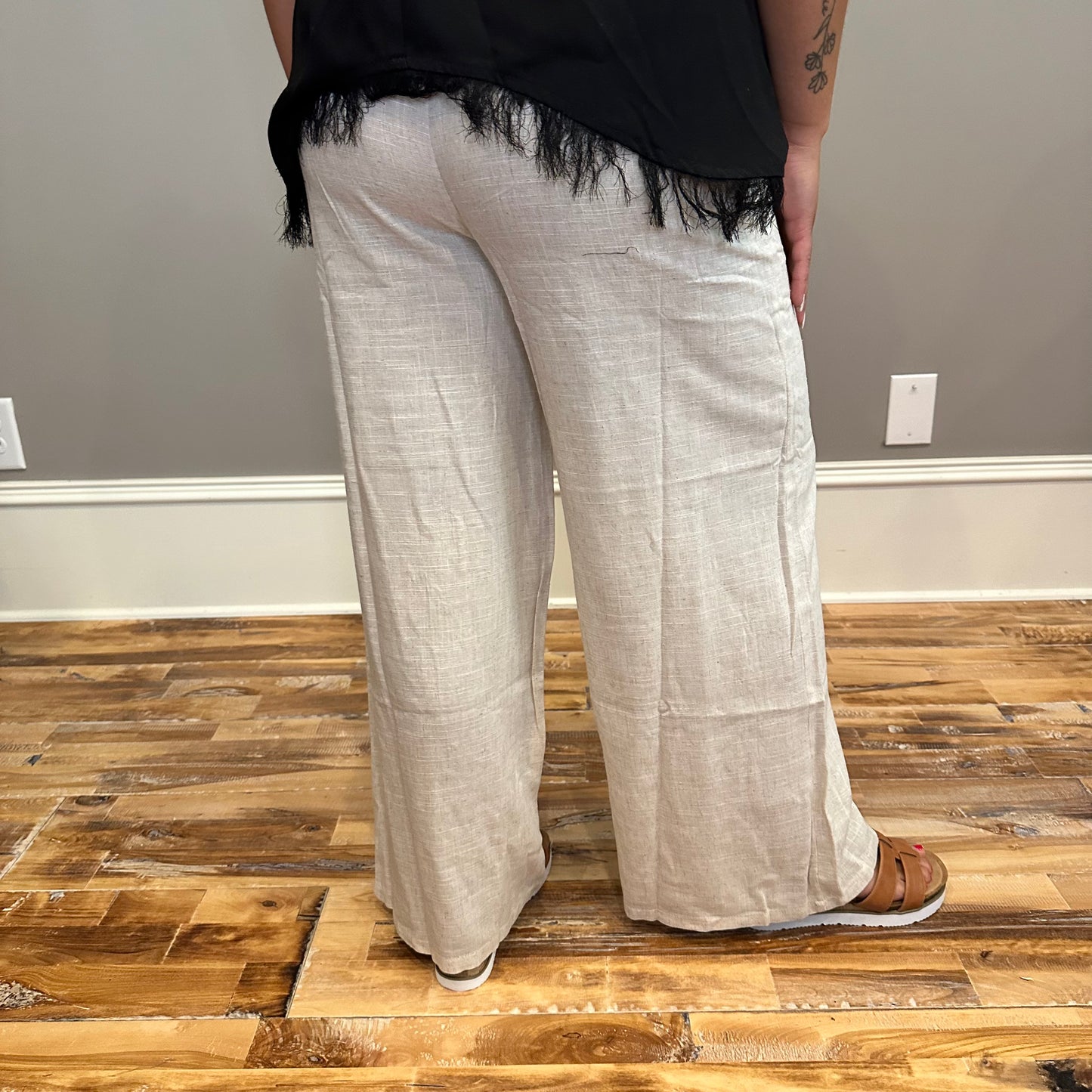 New In oatmeal linen pant