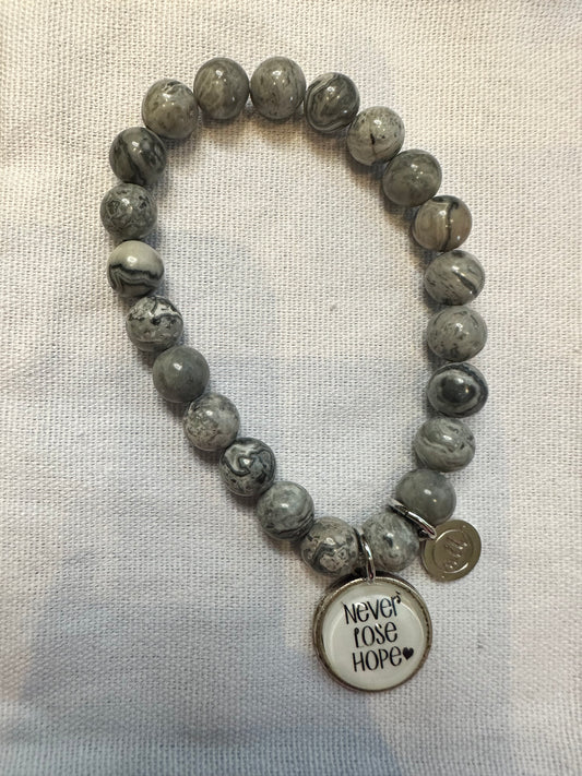 Sentiment Bracelet- Never lose hope