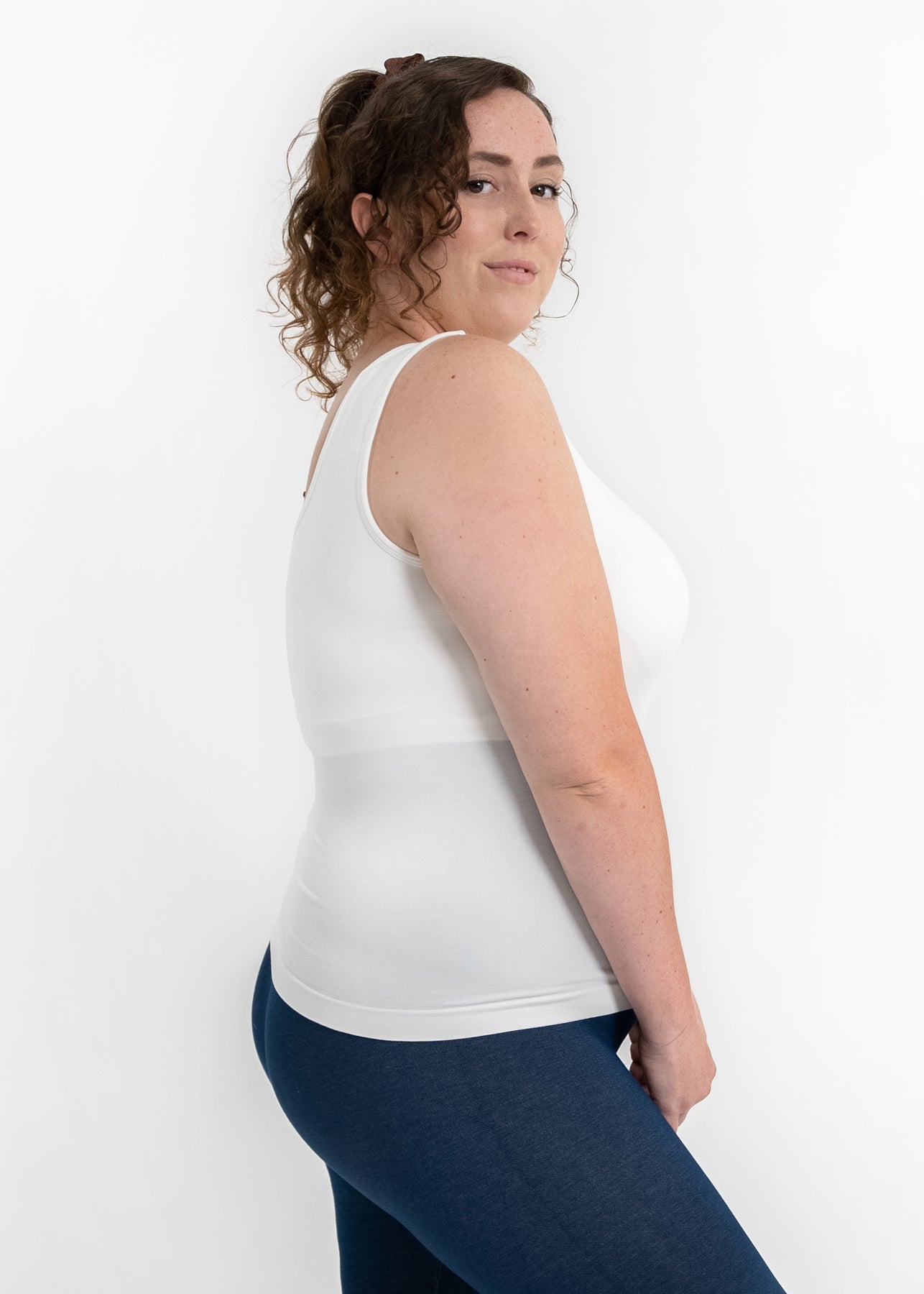 Built in Bra Reversible Tank IN CURVY - Ivory