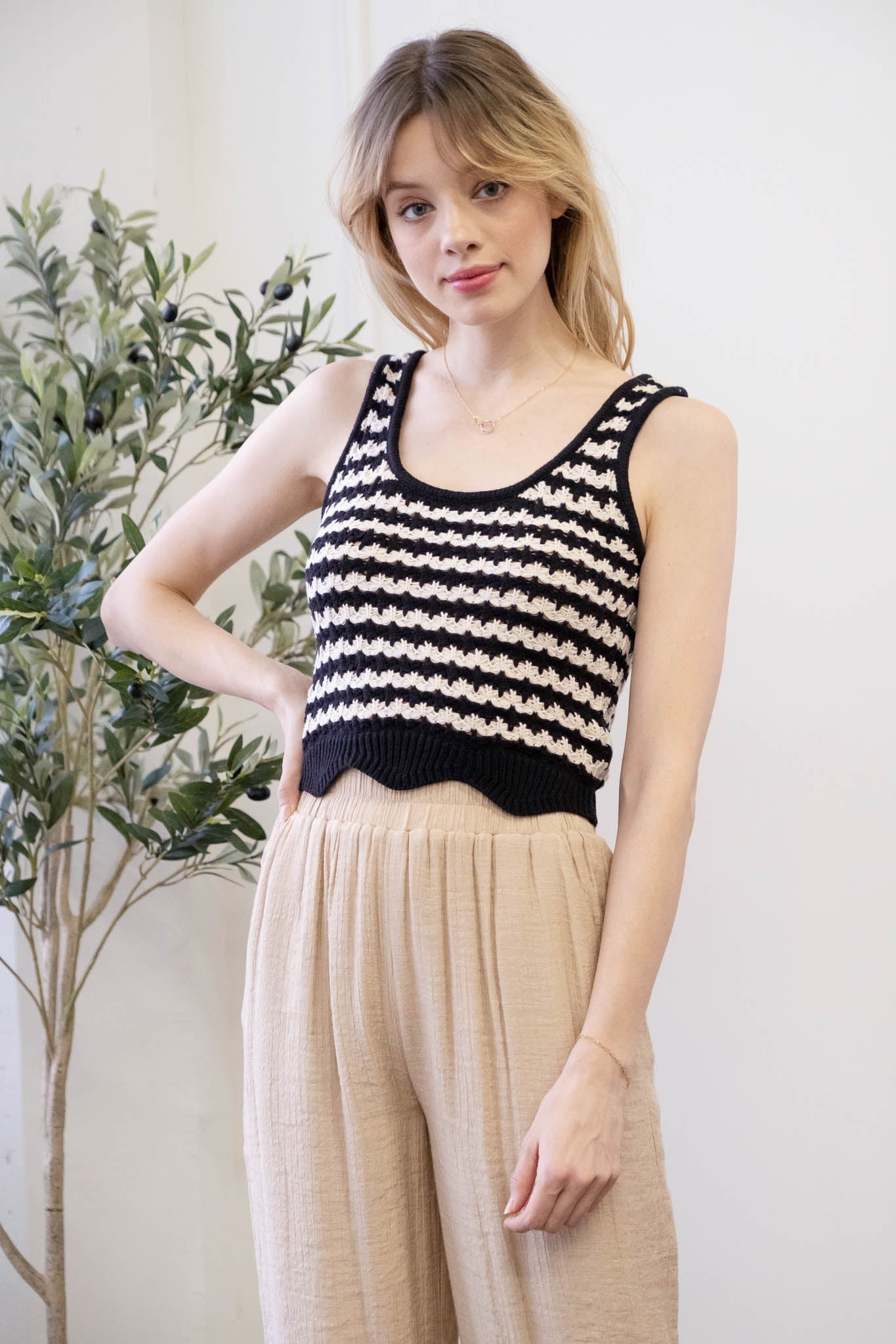 Blu Pepper® Knit tank Broad Weave- Black & Tan