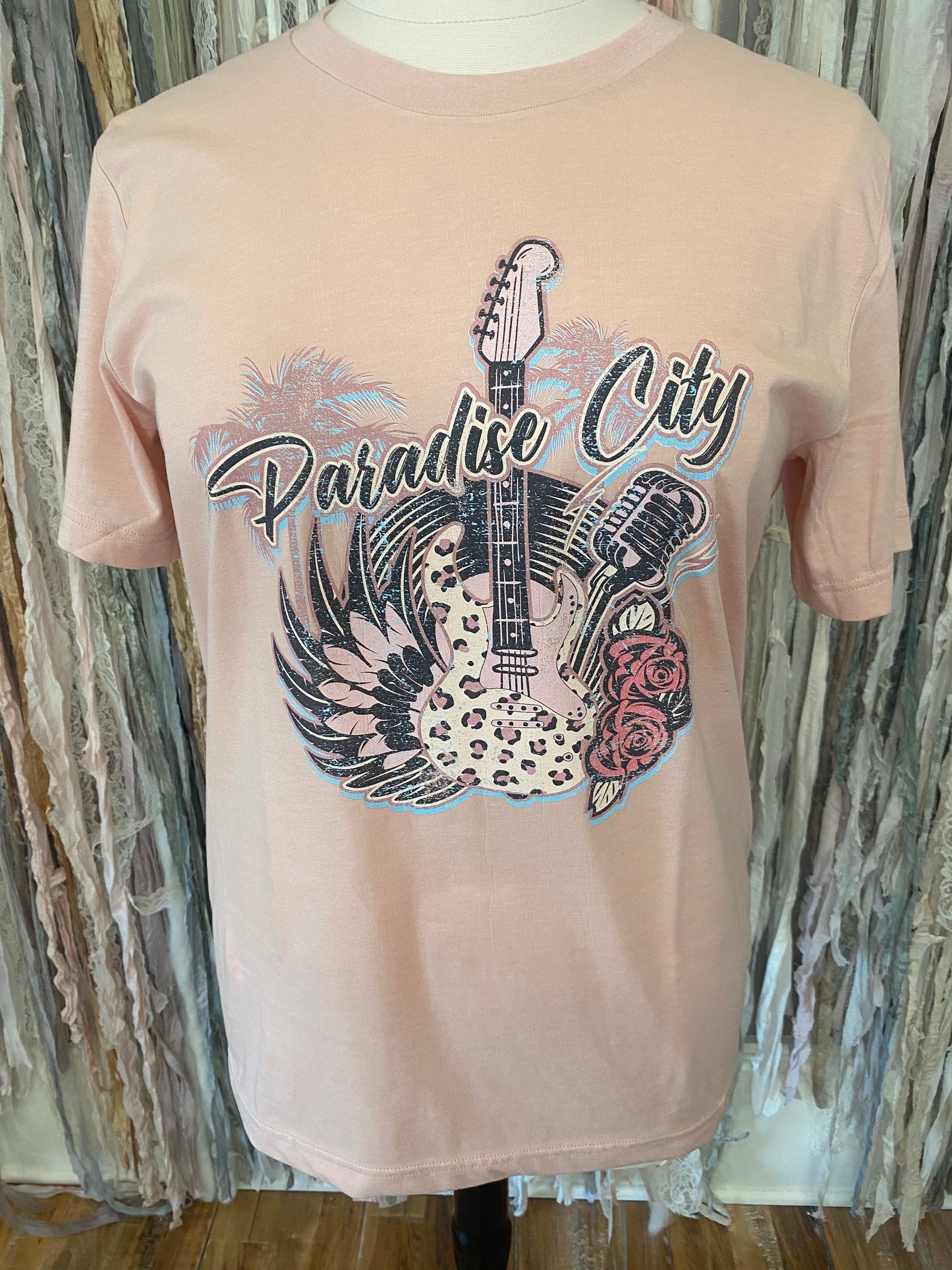 Made To Order Line - T-Shirt with Paradise City Written on it